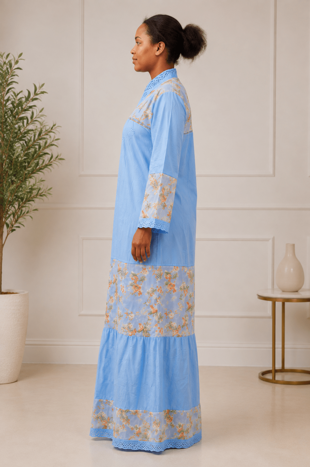 Robe longue élégante bleu ciel à motifs floraux - Aby Shop